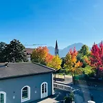 Villa Ehrenburg