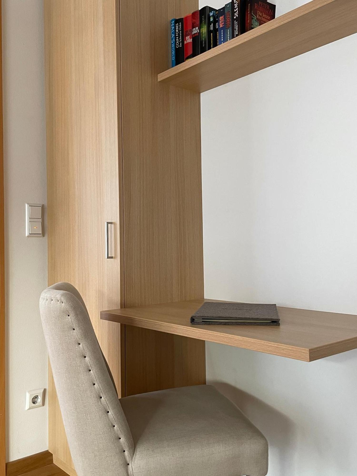 Ehrenburg Apartment Meran